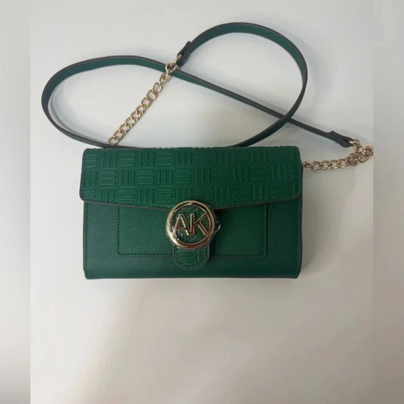 Anne Klein logo wallet on a chain/crossbody. Color: Evergreen EUC - Picture 2 of 15